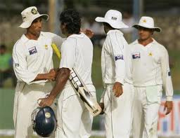 chittagong test pakistan won an innings and 184 runs